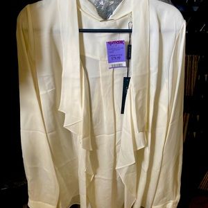 Elie Tahari ivory blouse